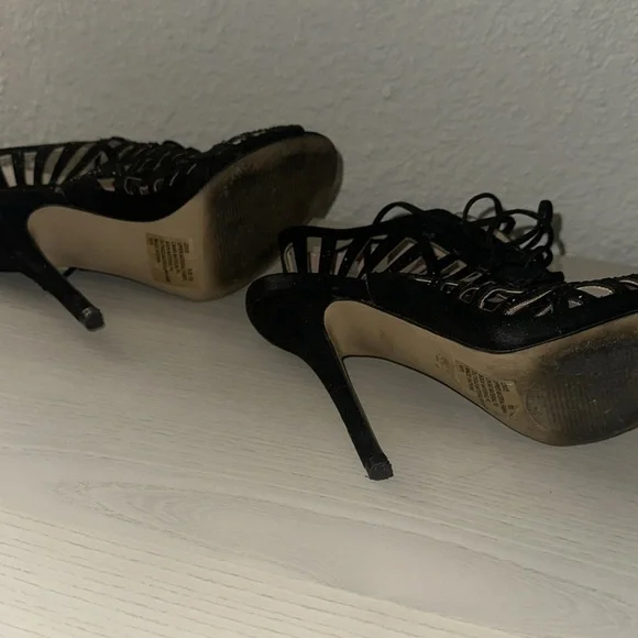 Betsy Johnson Elegant Black Lace-Up Women's Heels size 6.5 - Picture 6 of 7